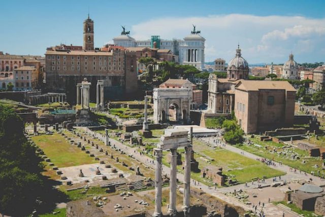 View of Forum Romanum 

